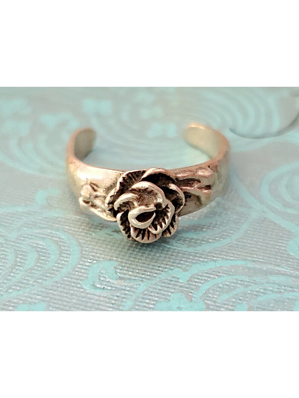 Vintage Sterling Silver Rose Toe Ring